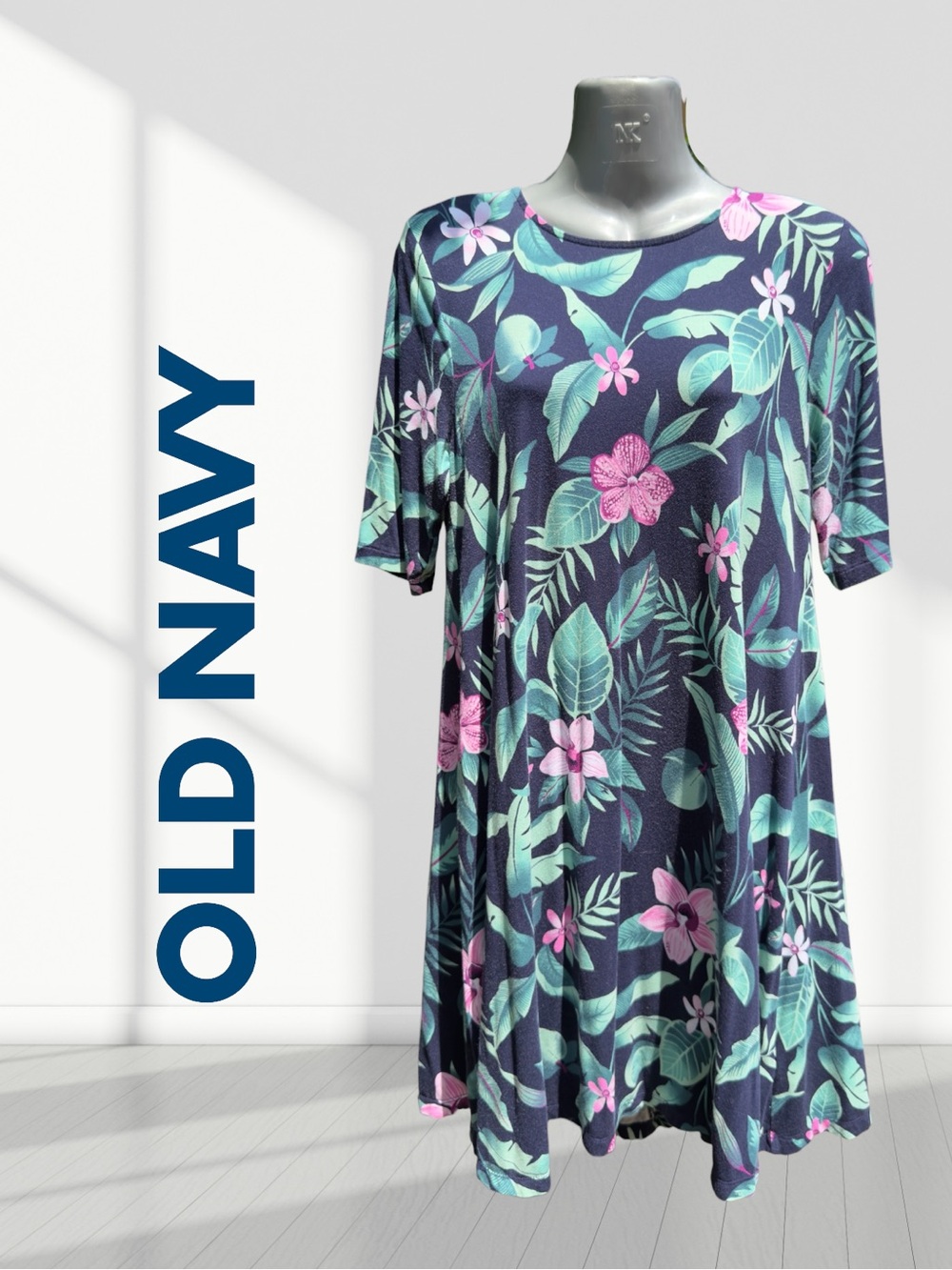3👚/ 25$ -Max -Old Navy Tropical Floral Swing Dress Navy Blue Pink Green | Small